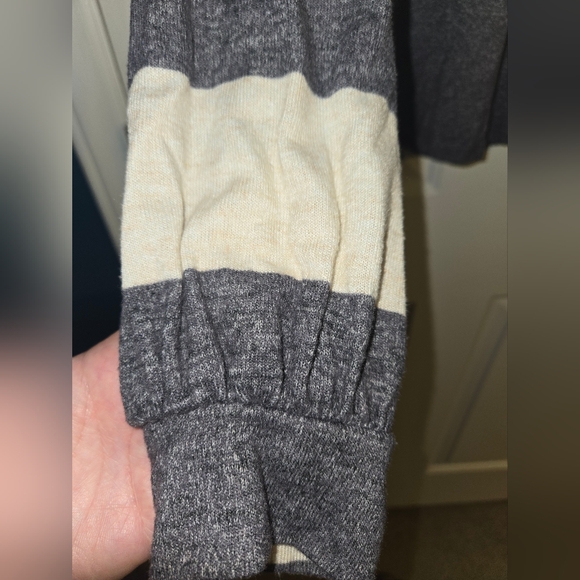 Maurices Striped sweater, Size Small - Picture 3 of 5